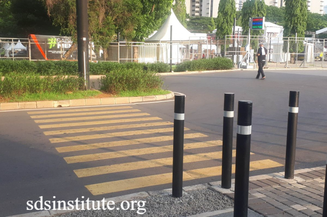 Uji Coba Penyeberangan Marka Zebra Cross Menanamkan Kewaspadaan Refleks Guna Mencegah Cedera Tabrakan Anak