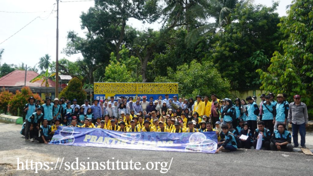 Menghidupkan Teori Melalui Praktik Nyata di Lapangan