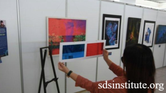 Model Baru Perguruan Tinggi Berbasis Karya Menghapus Kelas Teori Demi Kemandirian Kompetensi Mahasiswa
