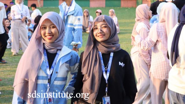 Meniti Karier Sejak Kuliah Strategi Membangun Kompetensi Profesional di Perguruan Tinggi